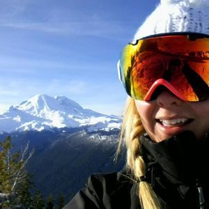 Meet your Posher, Crystal corbin